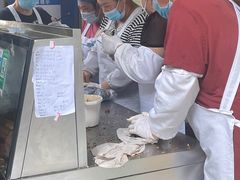 -芳婆糕团店(王府大街店)