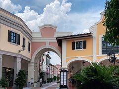 -佛罗伦萨小镇广佛名品奥特莱斯(疏港路店)