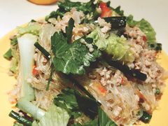 肉碎沙律-小曼谷泰国美食 (南角道分店)
