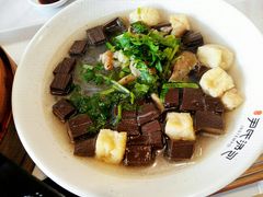 -百年尹氏汤包(湖南路狮子桥店)