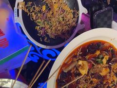 -路边边.炒菜烧烤.音乐餐厅(良乡长虹店)