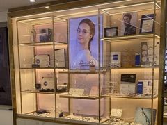 -世纪大明眼镜·林德伯格·蔡司官方授权店(武昌旗舰店)