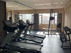 -府上酒店(广州火车站越秀公园地铁站店)