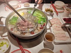 -八合里牛肉火锅(上海世茂广场店)