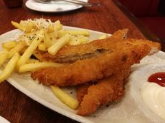 -玛格萝妮比萨屋(四平店)