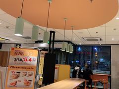 大堂-麦当劳(玉桥中路店)