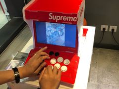 -街角等你.大连海鲜烧烤(西安路店)