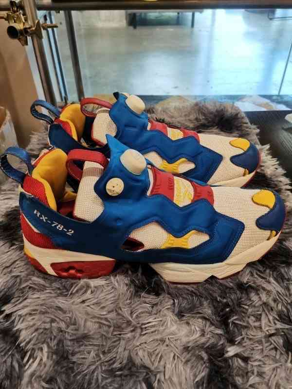 喜鞋sneaker spa(南山店)-"老客户了 每年假期都会拿几双鞋去洗 洗的.