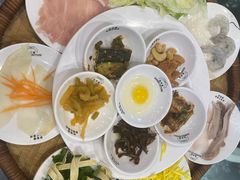 -桥香园云南过桥米线(金马碧鸡店)