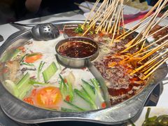 -佰人王串串香火锅(洋珠巷店)