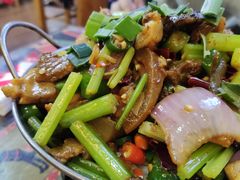 -苗湘食府(十年店)