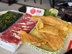 -今日潮牛(张江万科翡翠公园店)