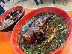 -小龙大肉面馆
