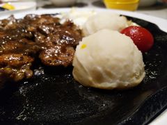 -豪客来牛排(中央花苑店)