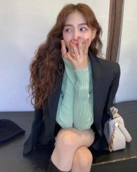 -ON STAR SALON