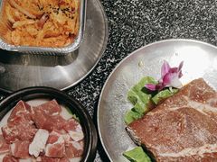 -红泥小火炉·东北泥炉烤肉(天一旗舰店)