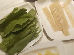 -三江源活鱼现烤(维多利摩尔城店)