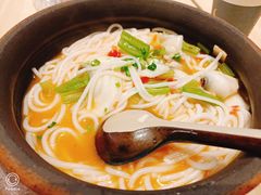 -俏凤凰(美林M·LIVE天地东座店)