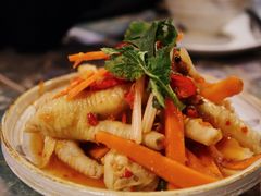 酸辣鸡爪-浩海火燒雲傣家菜(芮欧百货店)