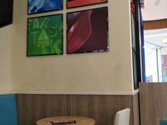 -DQ·蛋糕·冰淇淋(海伦国际店)