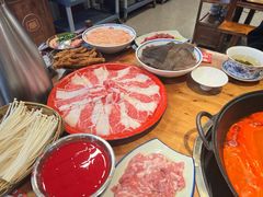 -憨铁匠火锅(红山6979店)