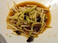 -乔家小院•非遗驴肉•青岛菜(滨河路店)