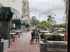 -墨脱石锅椰子鸡•香草鸭•东山羊(大东海店)