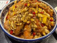 -南海底小海鲜·湘菜(鲁巷吴家湾店)