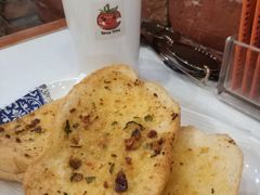 蒜蓉面包-番茄屋葡式美食(总店)