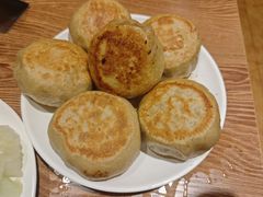 -清真吴记门钉肉饼·喜多利