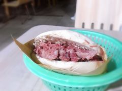 腊牛肉夹馍-邢老三肉丸糊辣汤(西安总店)