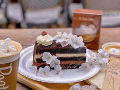 -Peet's Coffee皮爷咖啡(浦东世纪汇店)