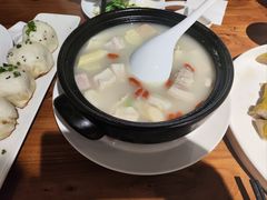 -金枝玉叶上海人家食府(三里河店)