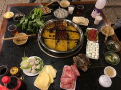 -邓莽子老火锅(中兴路总店)