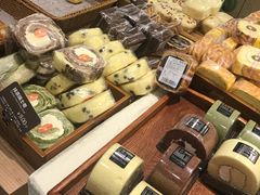 -Bread Talk 面包新语(荟聚店)