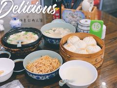 蟹黄小笼汤包-静海楼(学田店)