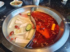 鸳鸯锅-麻四娘火锅(天津路店)