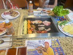 -阿亲家·韩式无限烤肉(春熙路店)