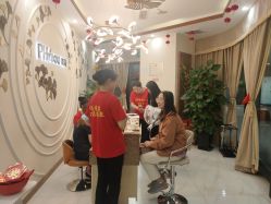 点击看大图 -芳朵美容养生SPA