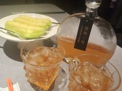 餐前水果-左庭右院鲜牛肉火锅黑金店(陆家嘴中心店)