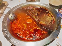 -卤校长重庆火锅(国兴店)