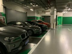 -Iapm环贸地下车库