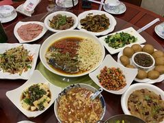 -东北农家院·铁锅炖(莘庄店)