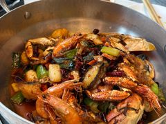 -七欣天香辣蟹火锅(闵行浦江欢乐颂店)
