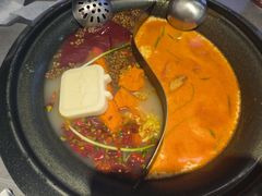 -生活如沸·顺德水牛奶火锅(大学路店)