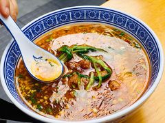 辣肉面-沪西老弄堂面馆(定西路店)