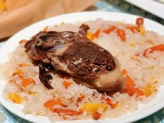 碎肉抓饭-巴扎美食·新疆菜·西域歌舞表演餐厅(新疆大厦店)