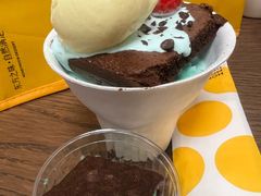 -满记甜品(巴黎春天宝山店)