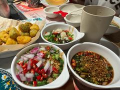 -尚尚仙·酸汤猪手·猪肚鸡火锅(华联万柳购物中心店)