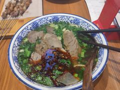 牛骨清汤牛肉面-白金成(珠江路店)